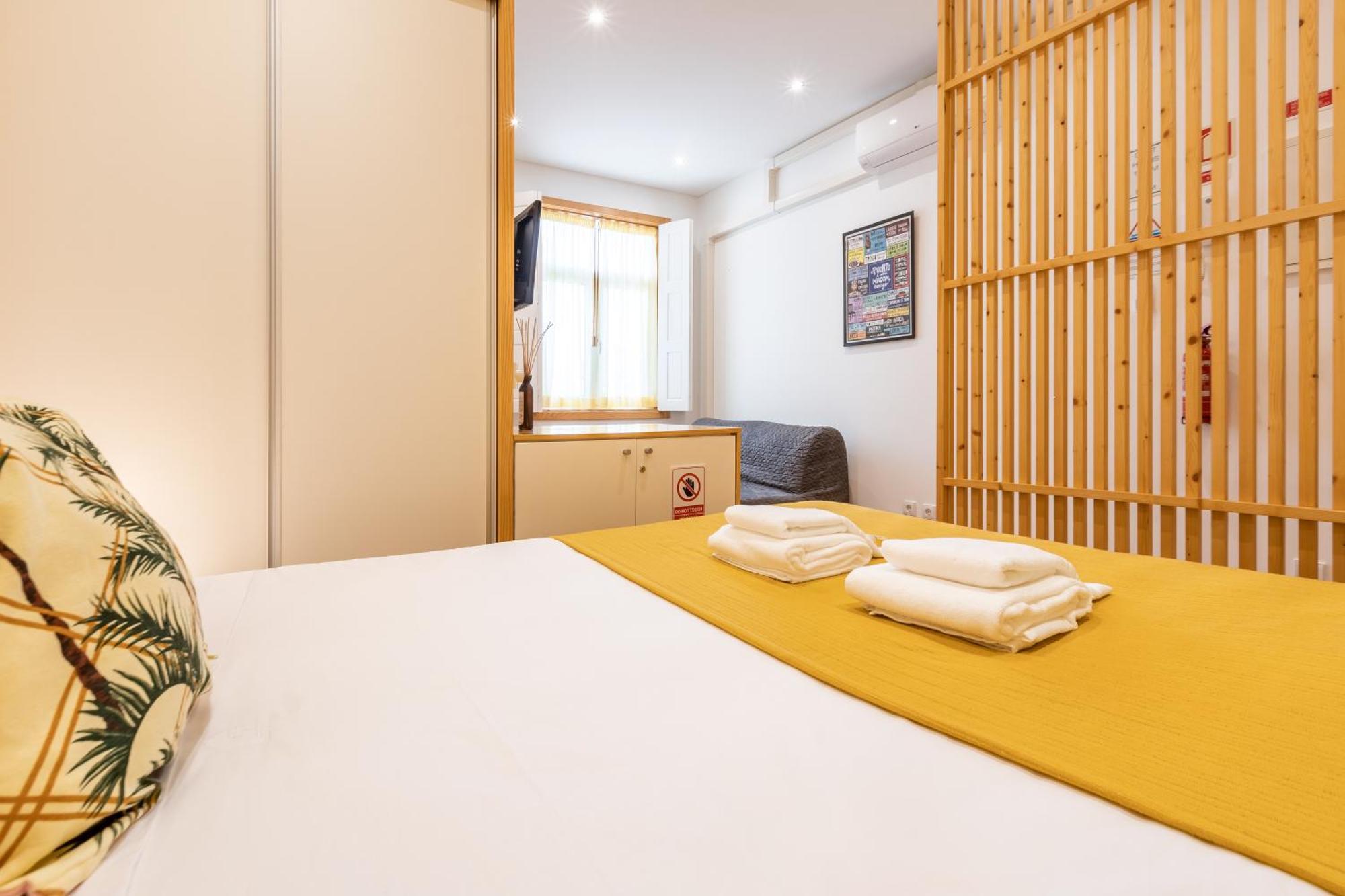 731 Costa Cabral Metro Residence Porto Zimmer foto