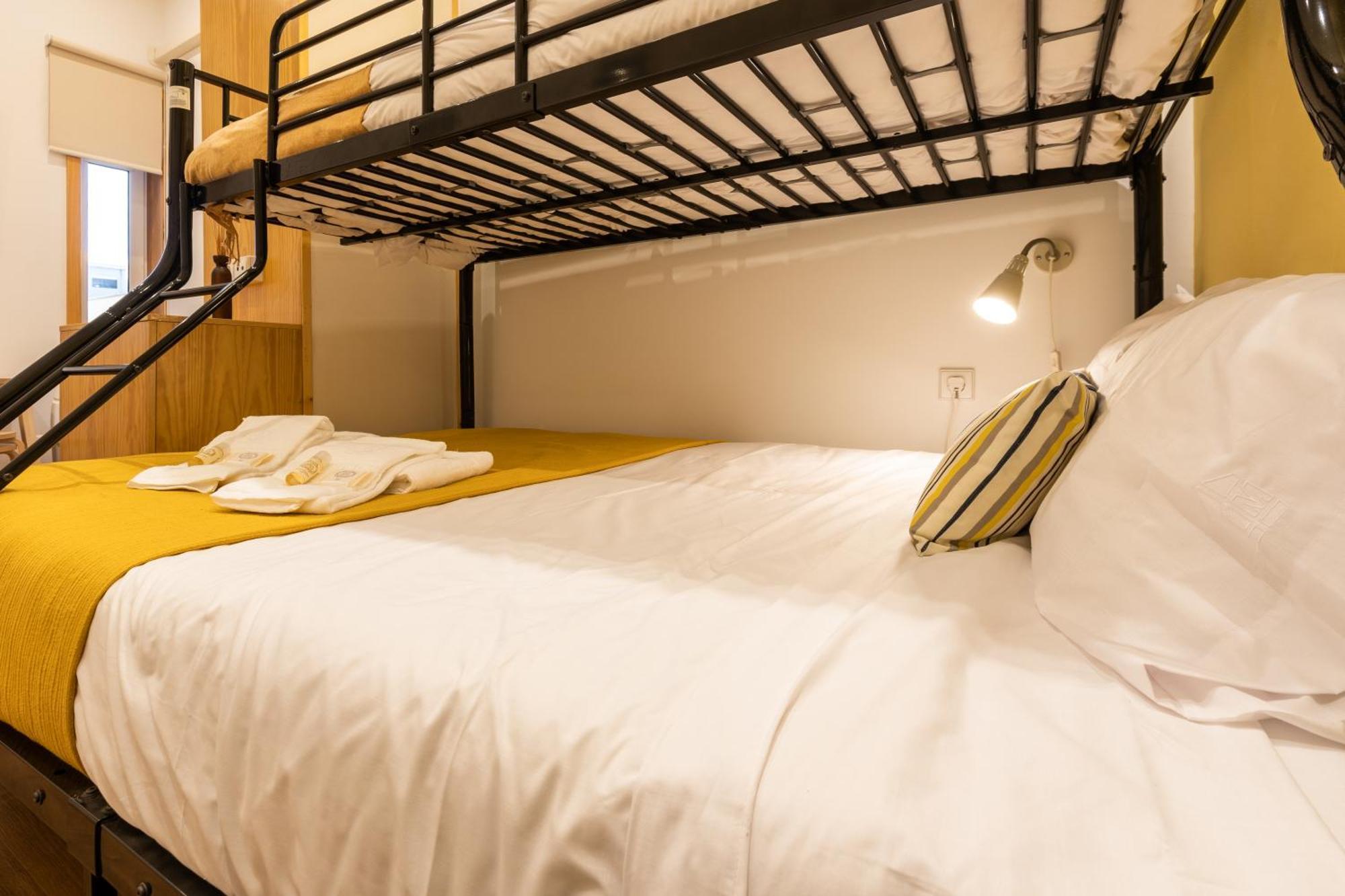 731 Costa Cabral Metro Residence Porto Zimmer foto