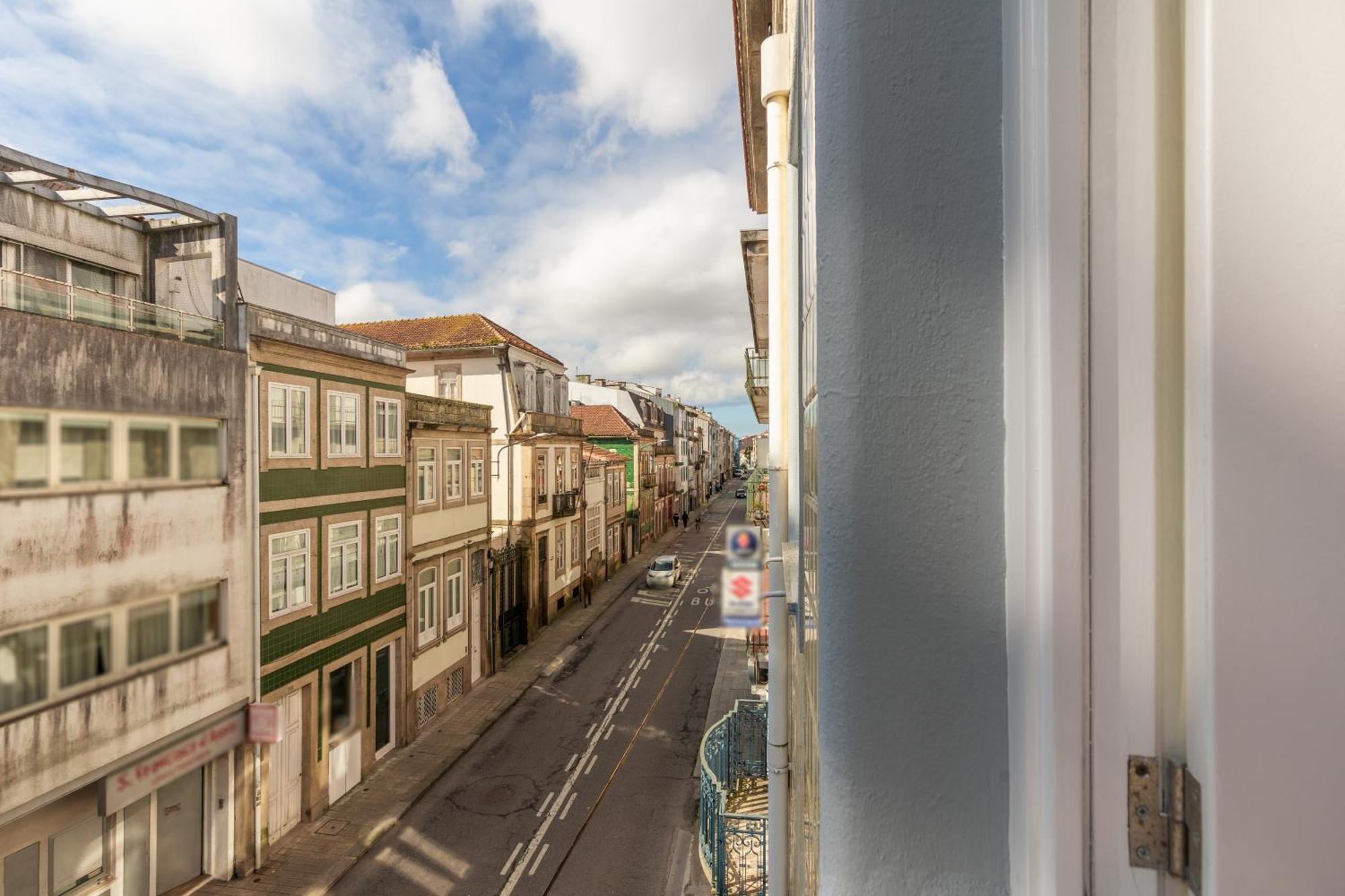 731 Costa Cabral Metro Residence Porto Zimmer foto