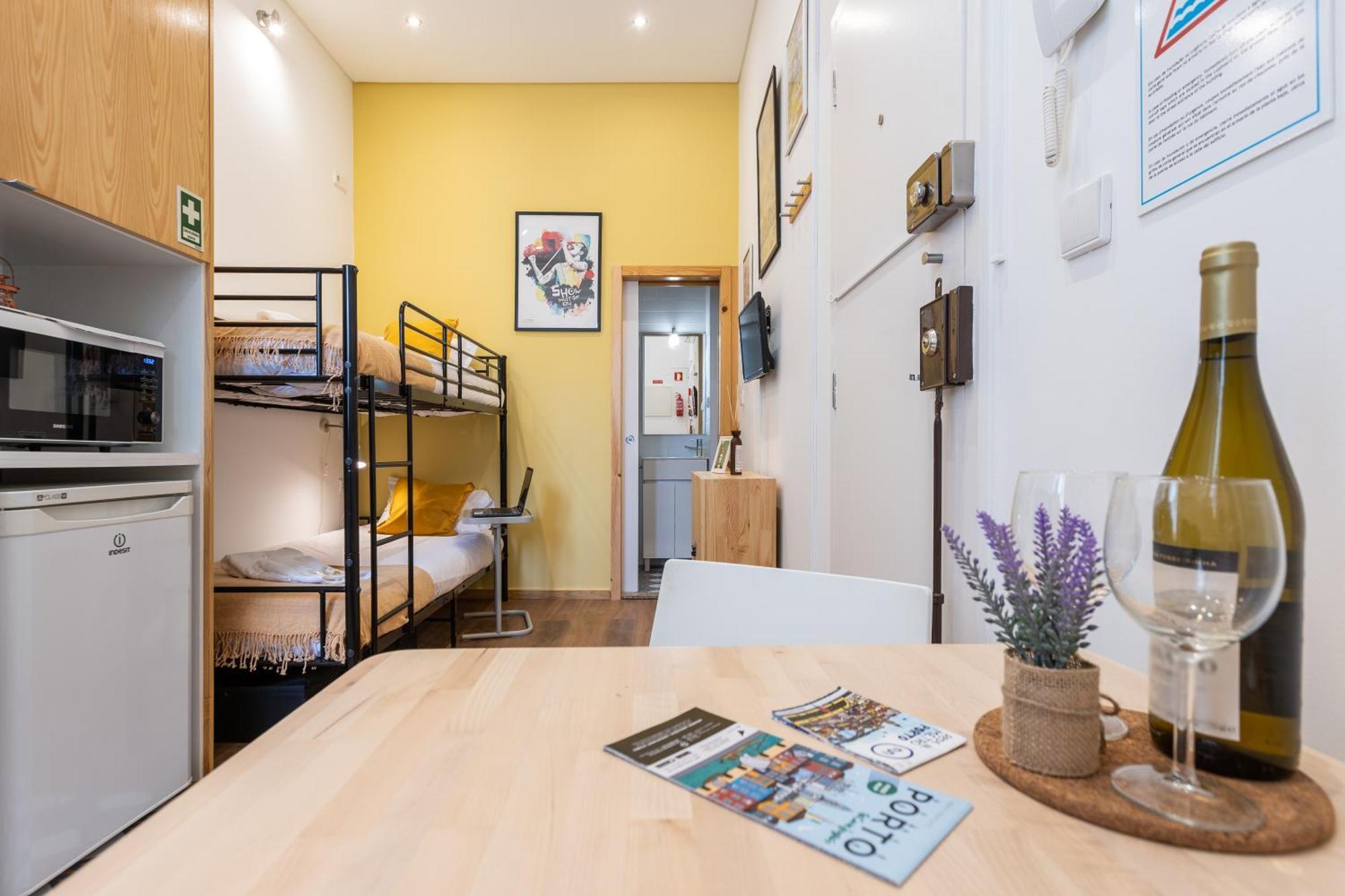731 Costa Cabral Metro Residence Porto Zimmer foto
