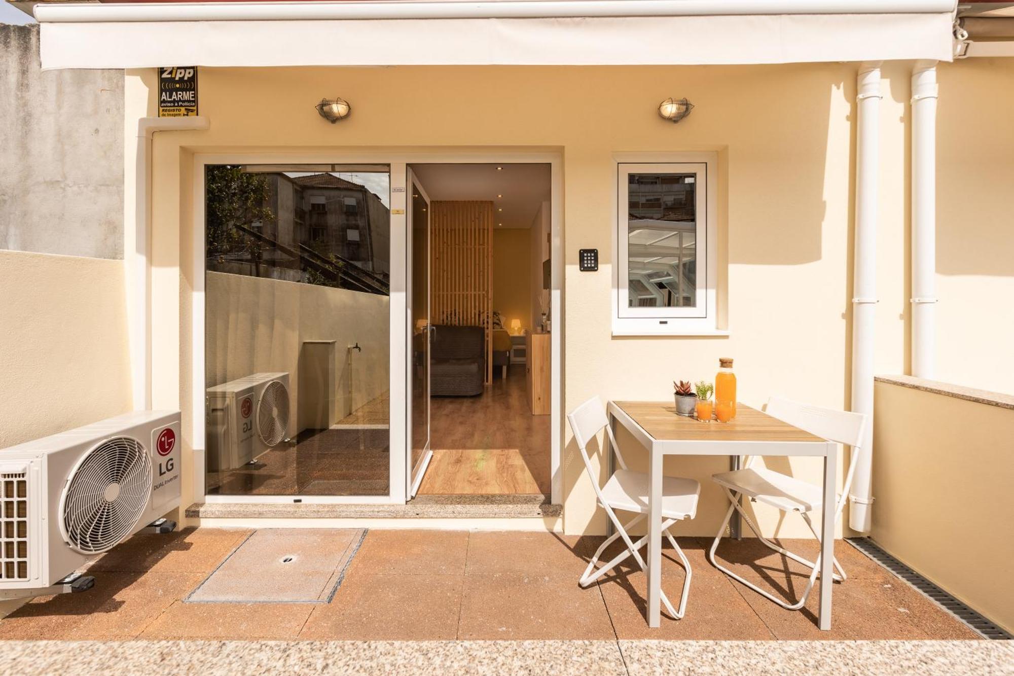 731 Costa Cabral Metro Residence Porto Zimmer foto