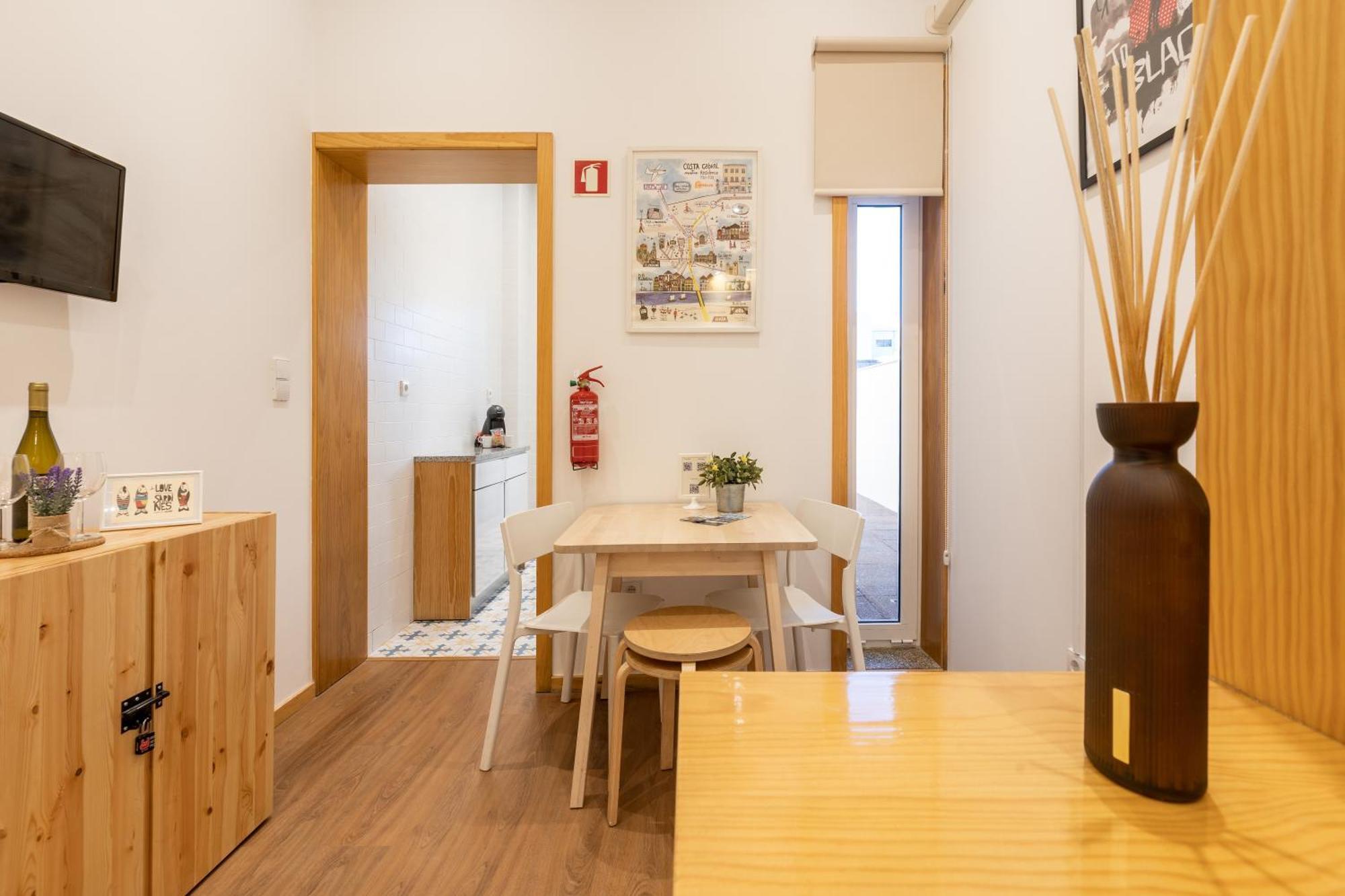 731 Costa Cabral Metro Residence Porto Zimmer foto